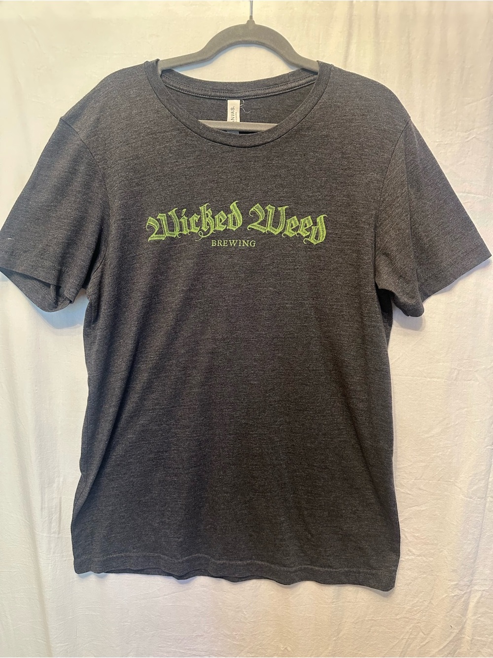 Wicked Weed Brewing Asheville NC Graphic T Shirt Gray Green Hops Octopus M